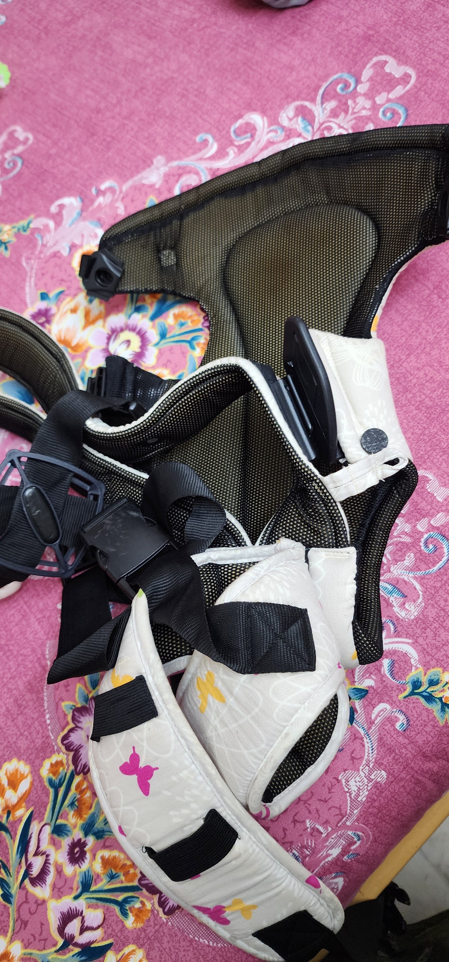 Mee Mee Sling Carrier White Baby Carriers
