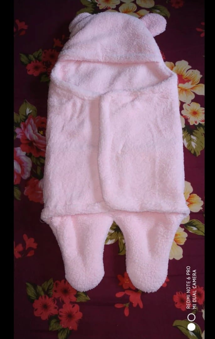 Hooded Supersoft Wearable Wrapper