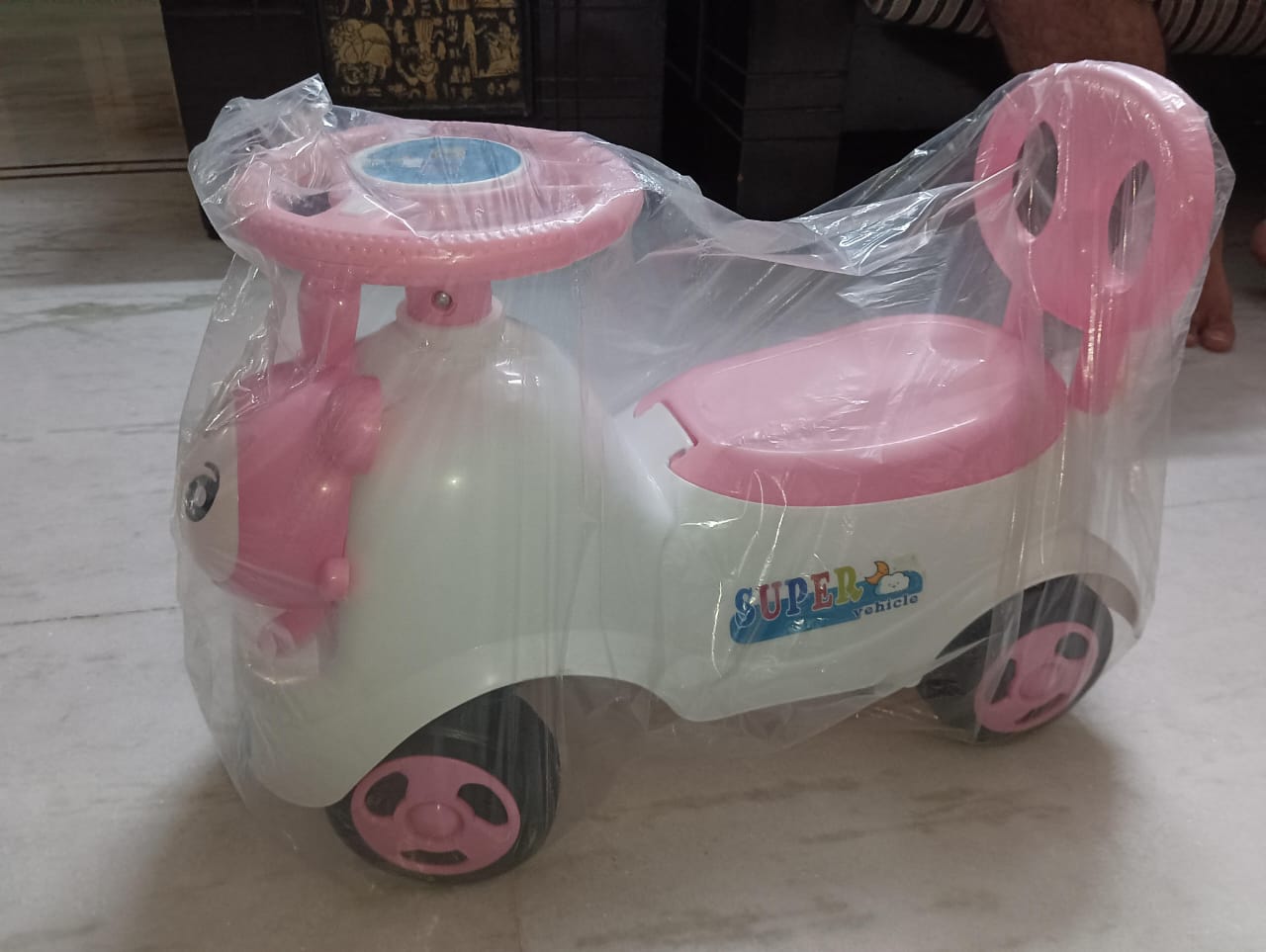 Brand New JoyRide Bunny Ride on SKY Rider for Kids - Pink