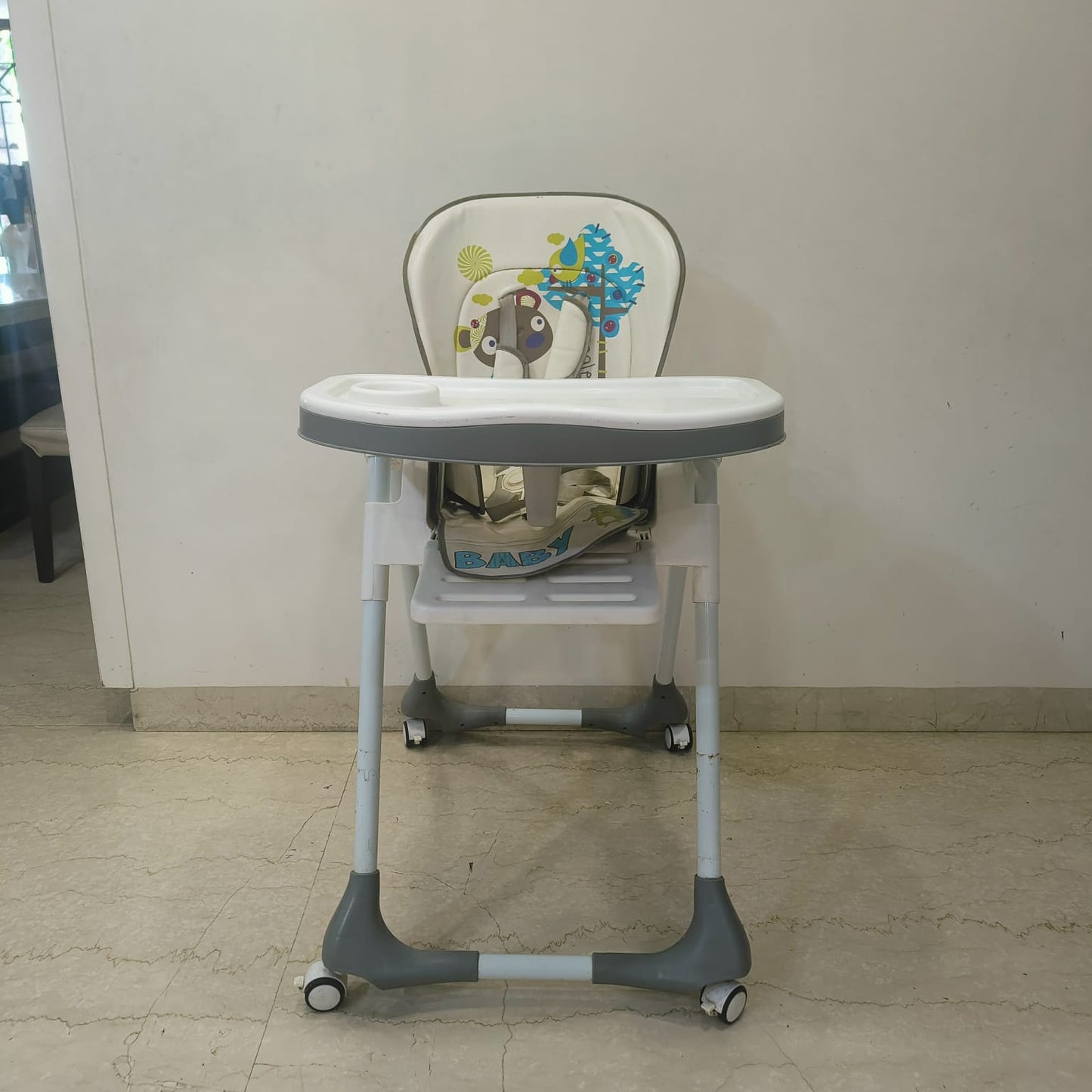 R for Rabbit Marshmallow High chair