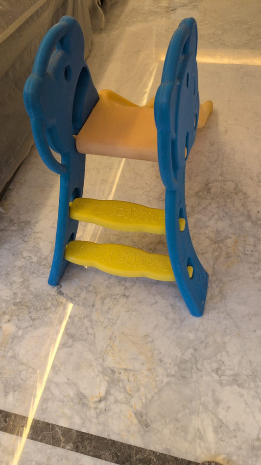 Outdoor & Indoor Foldable Garden Slide (Giraffe)