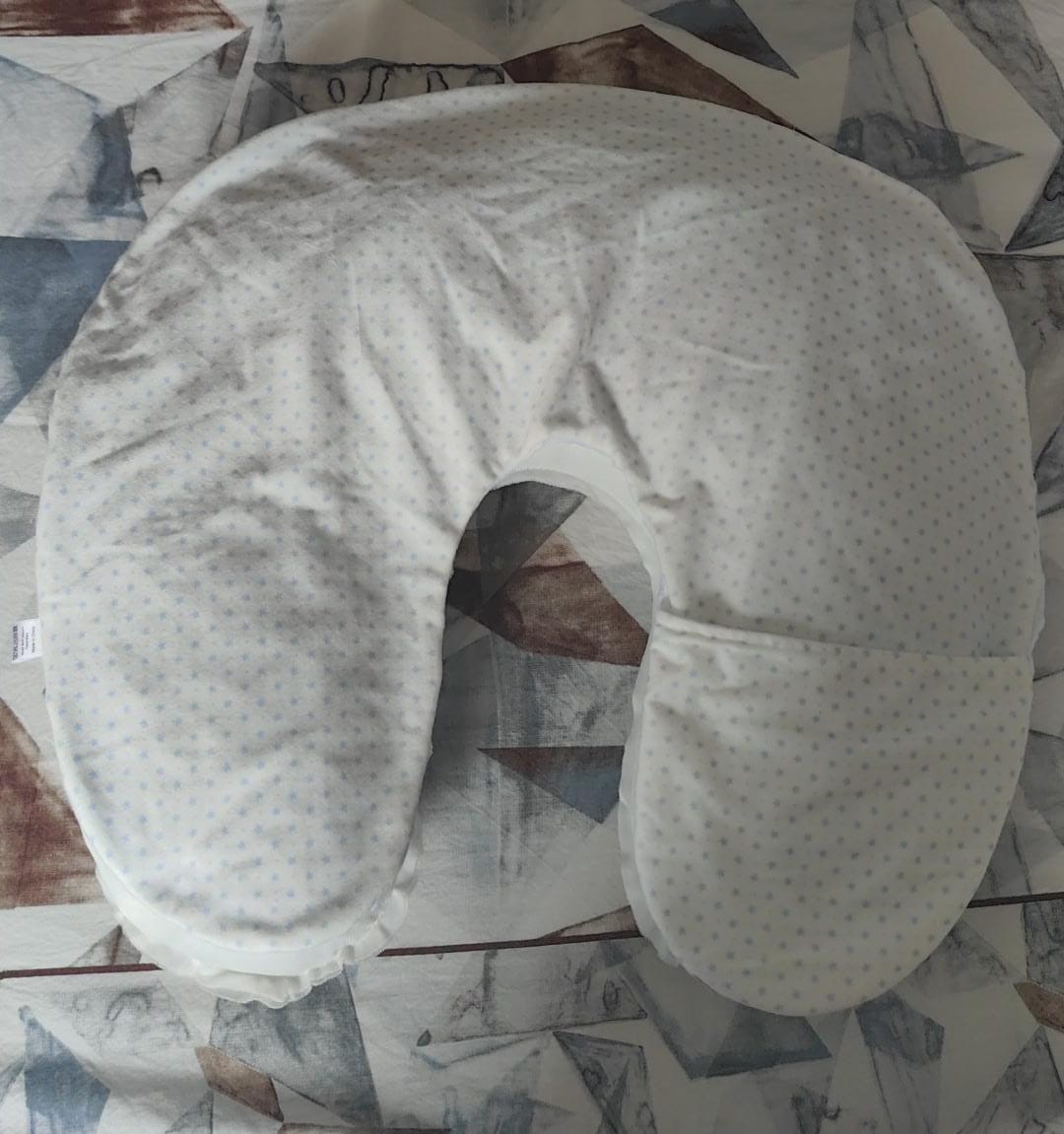 Feeding Pillow - Brand New