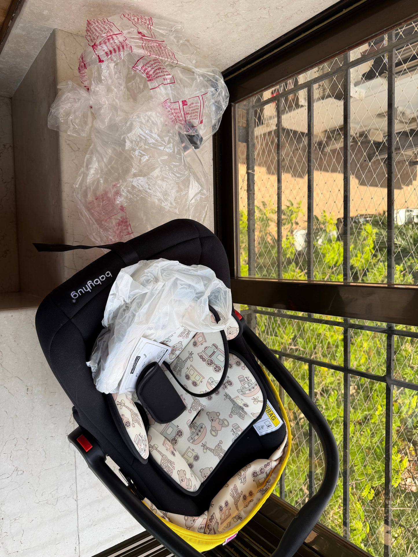 Babyhug Amber Ace Car Seat Cum Carry Cot With Mosquito Net with 1 Year Warranty - Yellow| Rocker & Feeding Chair| Adjustable Handle Position| Safety Harness| Removable Canopy & Mosquito Net| Soft Padded Cushion| Removable & Washable Seat Cover