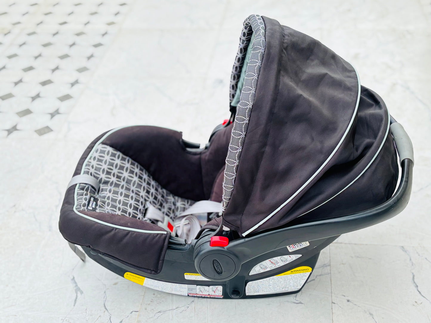 Graco Urbaanlite Click Connect Baby Carrier, Baby Car Seat
