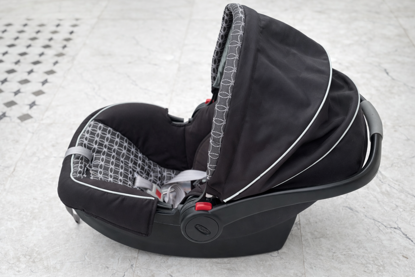 Graco Urbaanlite Click Connect Baby Carrier, Baby Car Seat