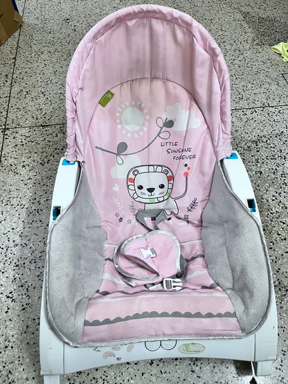 R for Rabbit Rock N Play Baby Rocker Baby Feeding Chair with Vibration and Soothing Music, Adjustable Backrest with Arc-Shaped Legs for Rocking Mode | 3 in 1 Functionality DetachableToy Bar (Pink)