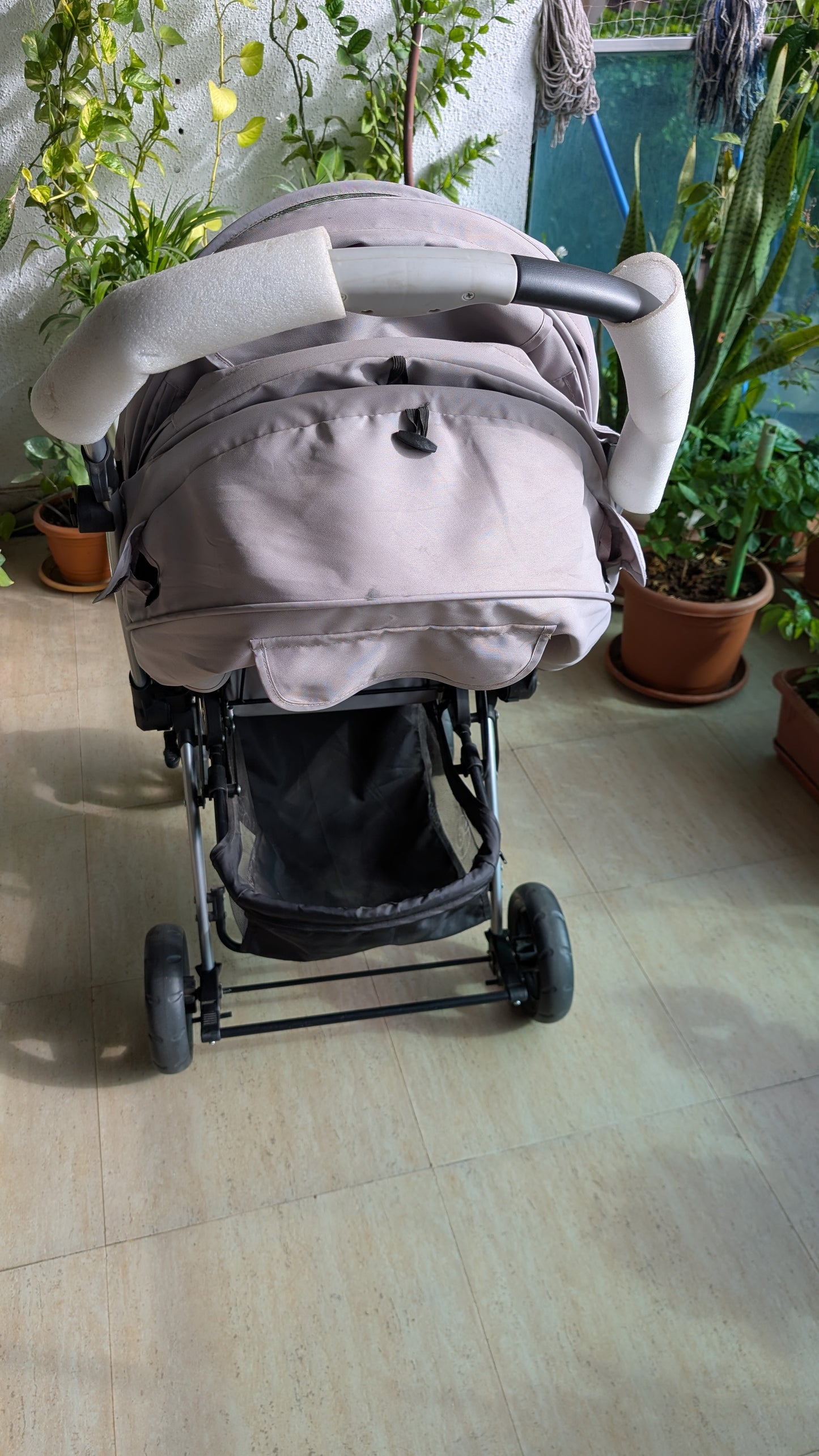 R for Rabbit Premium Chocolate Ride Stylish Baby Stroller and Pram for Baby, Kids, Infants, Newborn, Boys & Girls of 6 Months to 3 Years | (Rainbow)