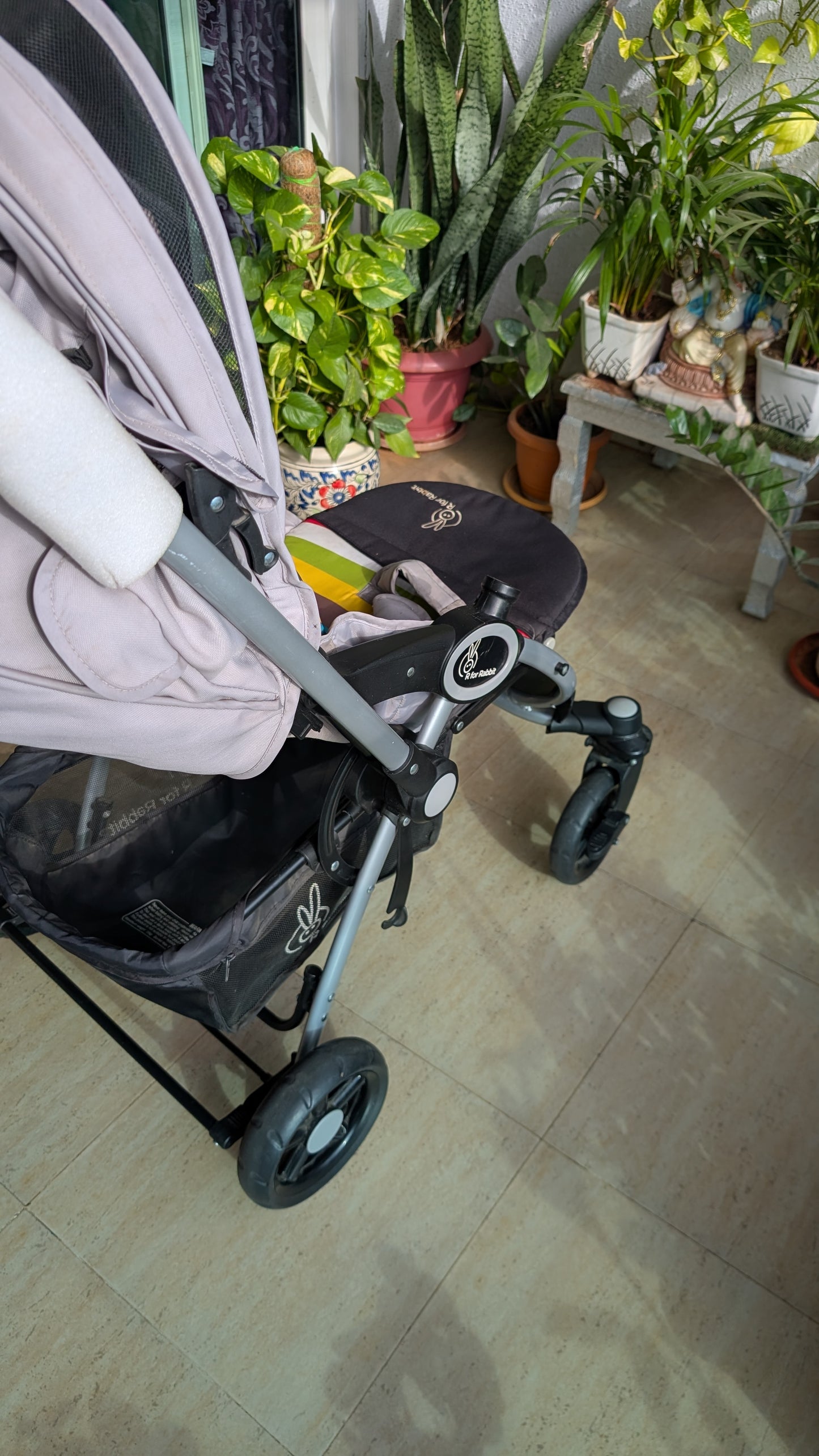 R for Rabbit Premium Chocolate Ride Stylish Baby Stroller and Pram for Baby, Kids, Infants, Newborn, Boys & Girls of 6 Months to 3 Years | (Rainbow)