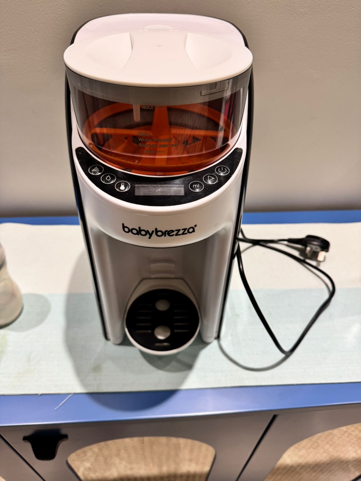 Baby Brezza Formula Pro Advanced Baby Formula Dispenser
