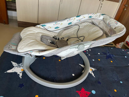 SOFTIES Automatic Cradle for Baby Rocker