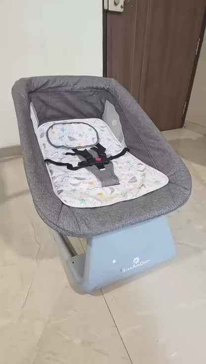 StarAndDaisy Automatic Baby Rocking Chair